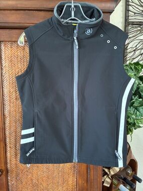 Abacus Women's Black Softshell Vest with Reflective Trim